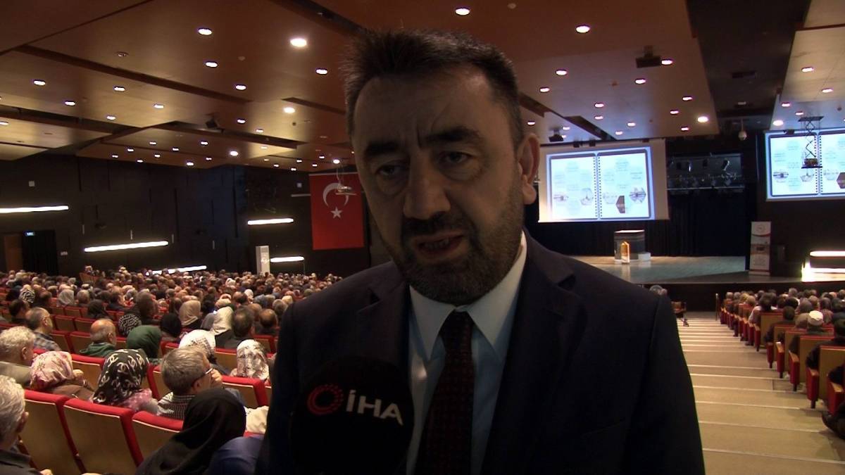 HACI ADAYLARINA EĞİTİM SEMİNERİ VERİLDİ