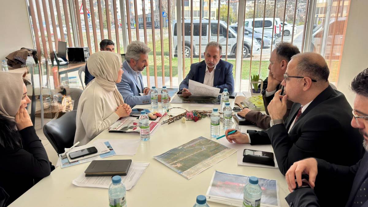 TALAS ÇİÇEK ŞENLİĞİ'NE GERİ SAYIM