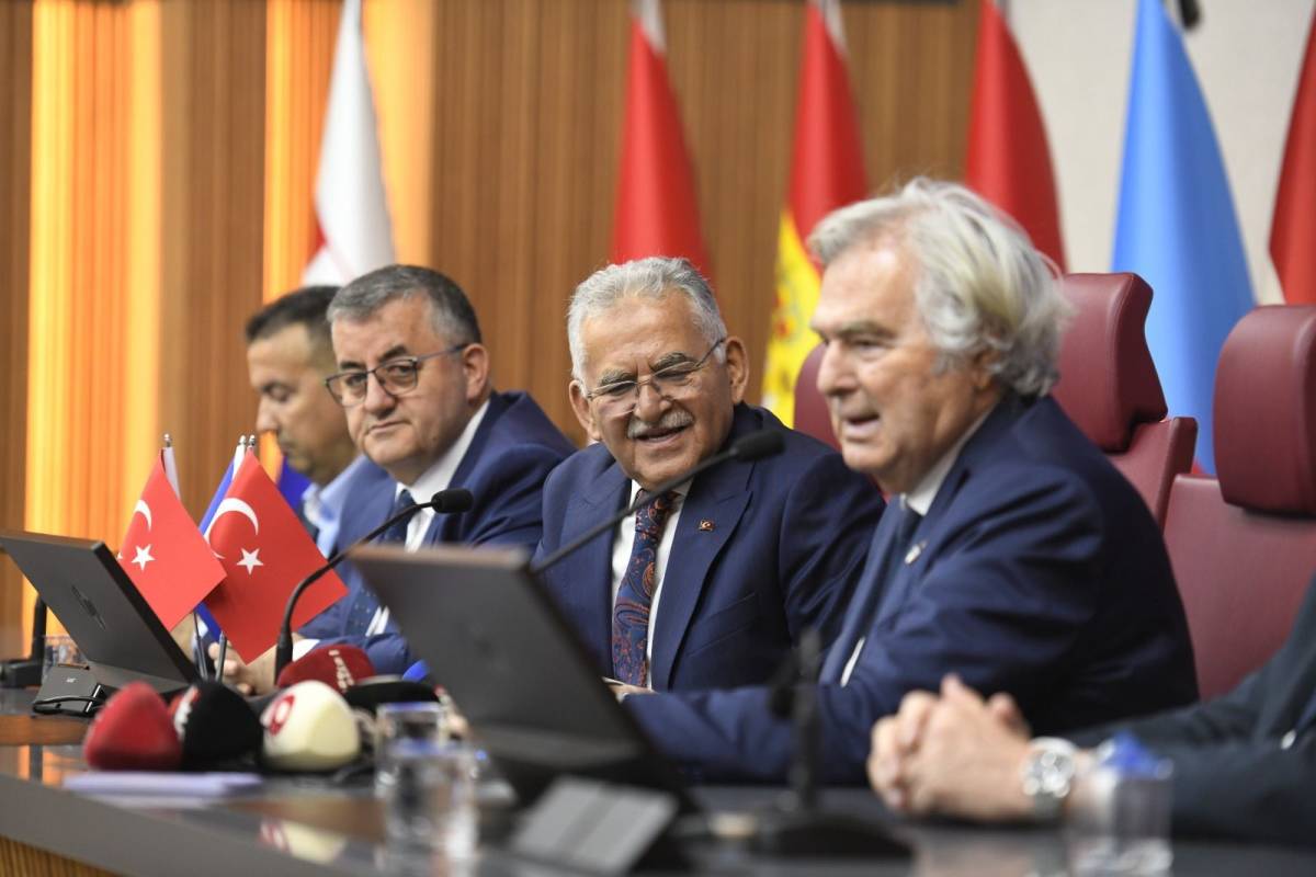 BAŞKAN BÜYÜKKILIÇ, ACES HEYETİNİ AĞIRLADI