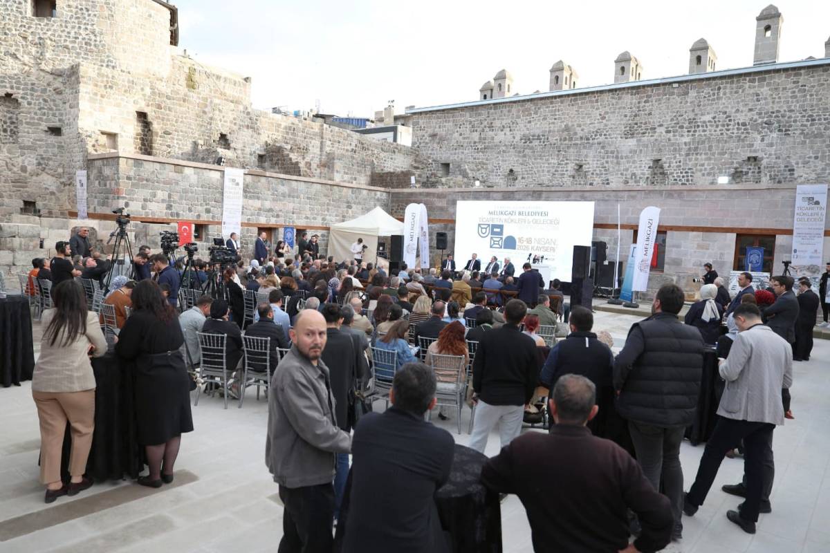 TİCARETİN KÖKLERİ VE GELECEĞİ VİZYON ÇALIŞTAYI GÖN HAN’DA BAŞLADI