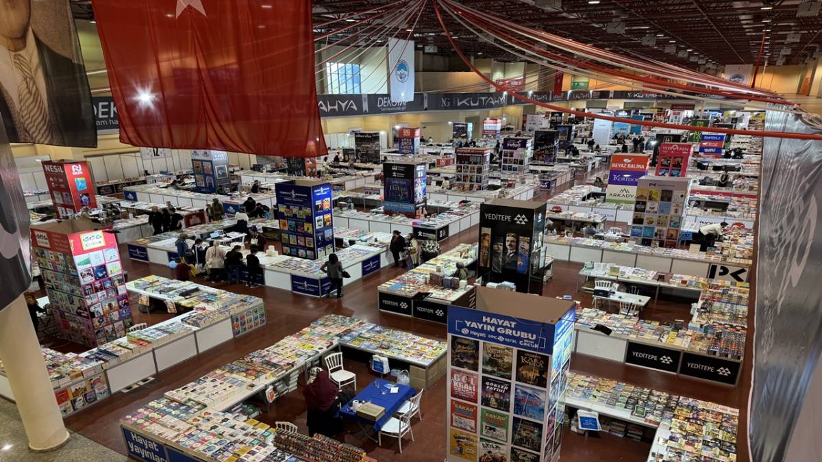 8.KAYSERİ KİTAP FUARI AÇILDI
