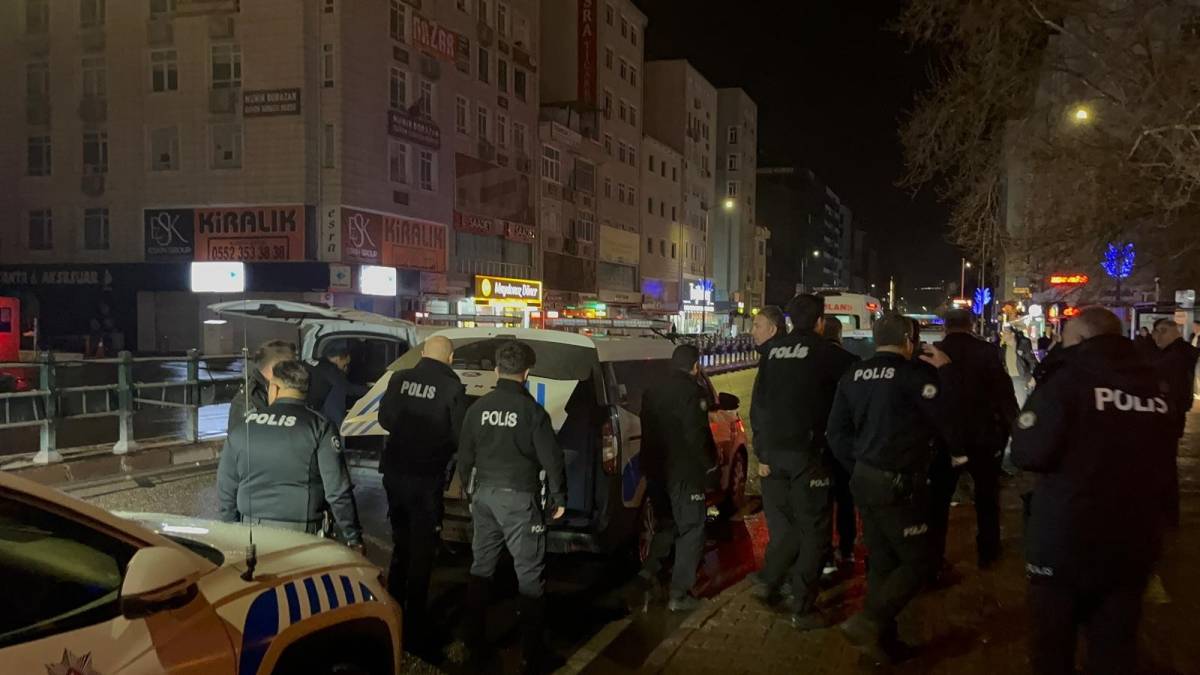 KAYSERİ’DE KARDEŞİNİ BIÇAKLAYAN ŞAHIS GÖZALTINA ALINDI: 1 YARALI