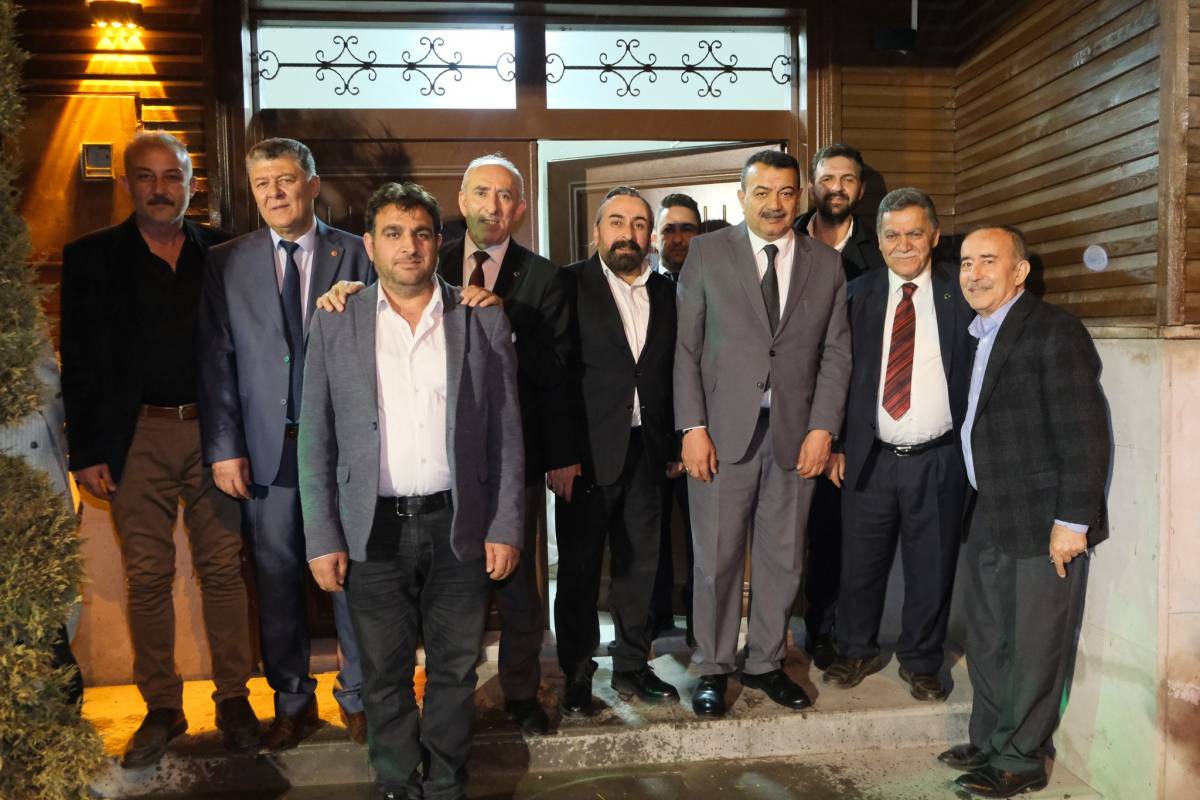 PINARBAŞI VE SARIZ'DAN BAŞKAN ODAKIR'A TAM DESTEK