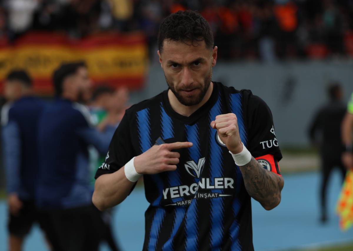 ERCİYES 38 FK KAPTANI ARTUN YEDİNCİ GOLÜNÜ ATTI