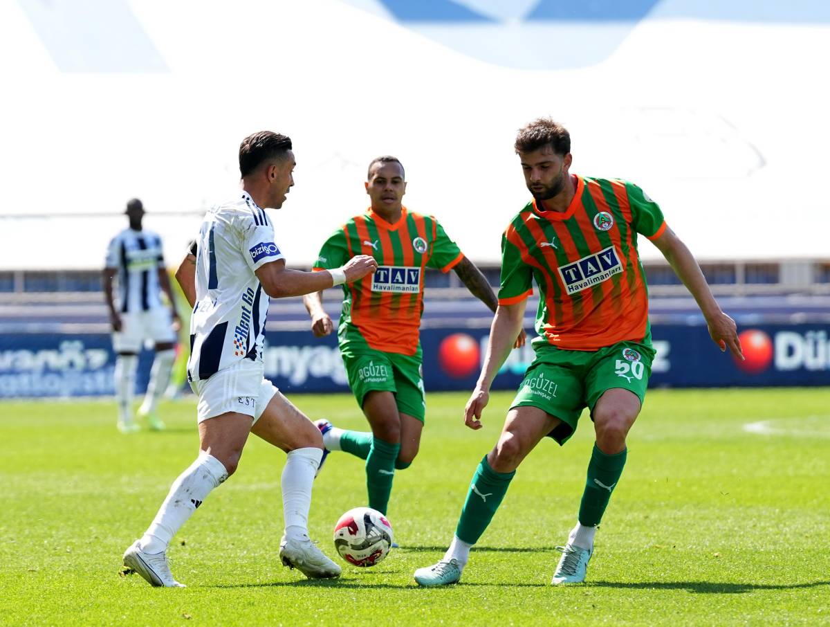 SÜPER LİG'DE 30. HAFTA GÖRÜNÜMÜ