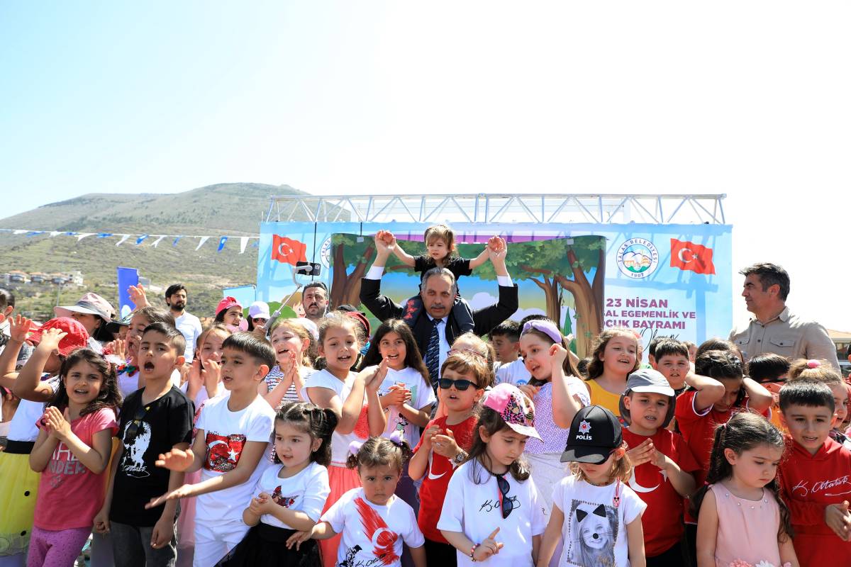 KAYSERİ PROTOKOLÜNDEN 23 NİSAN MESAJLARI