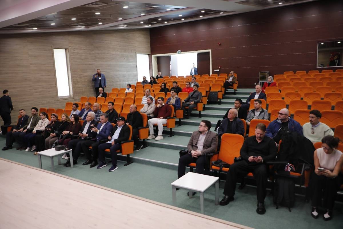 KUMSMALL’DA ULUSLARARASI TİCARET RÜZGARI