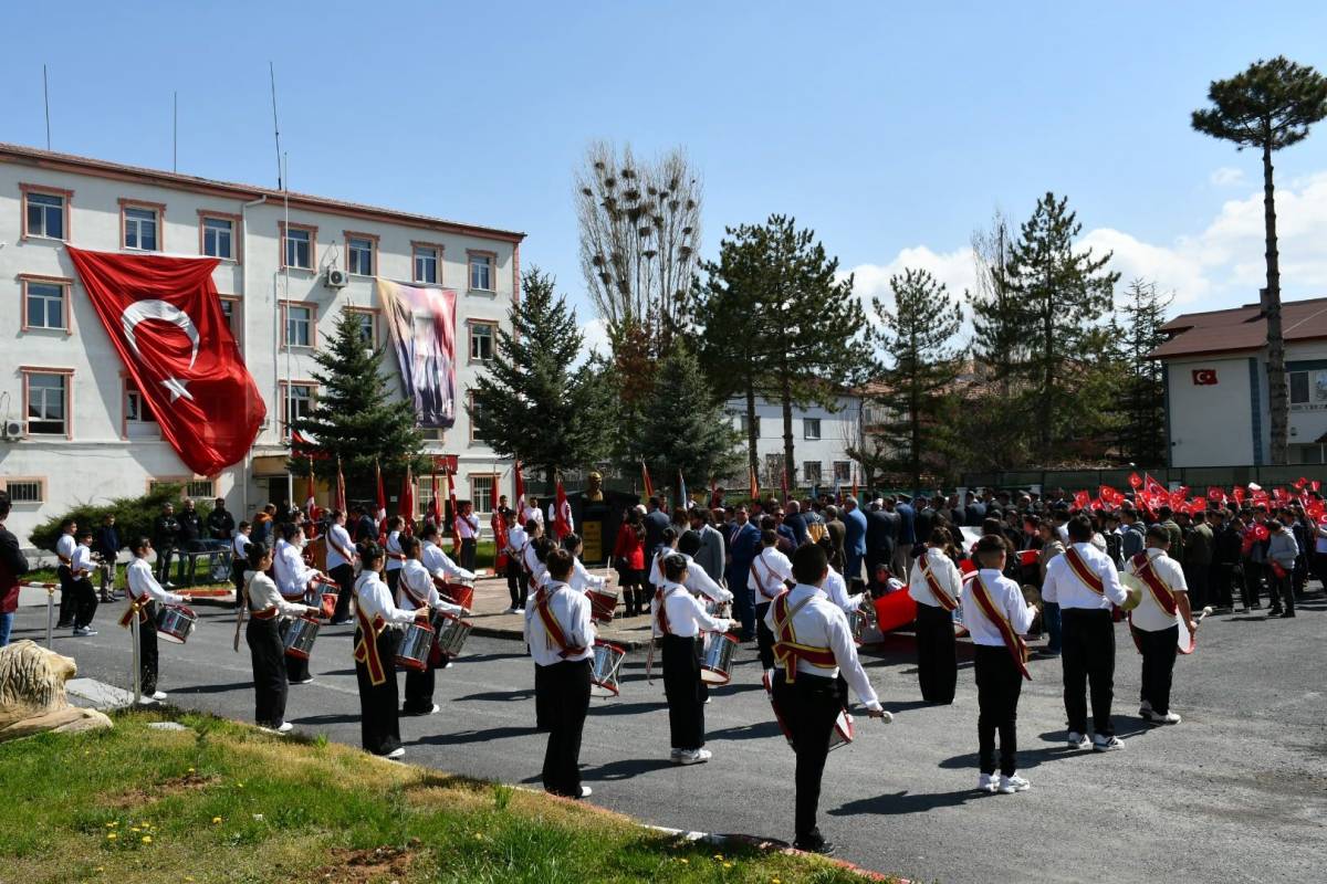TOMARZA'DA 23 NİSAN COŞKUSU