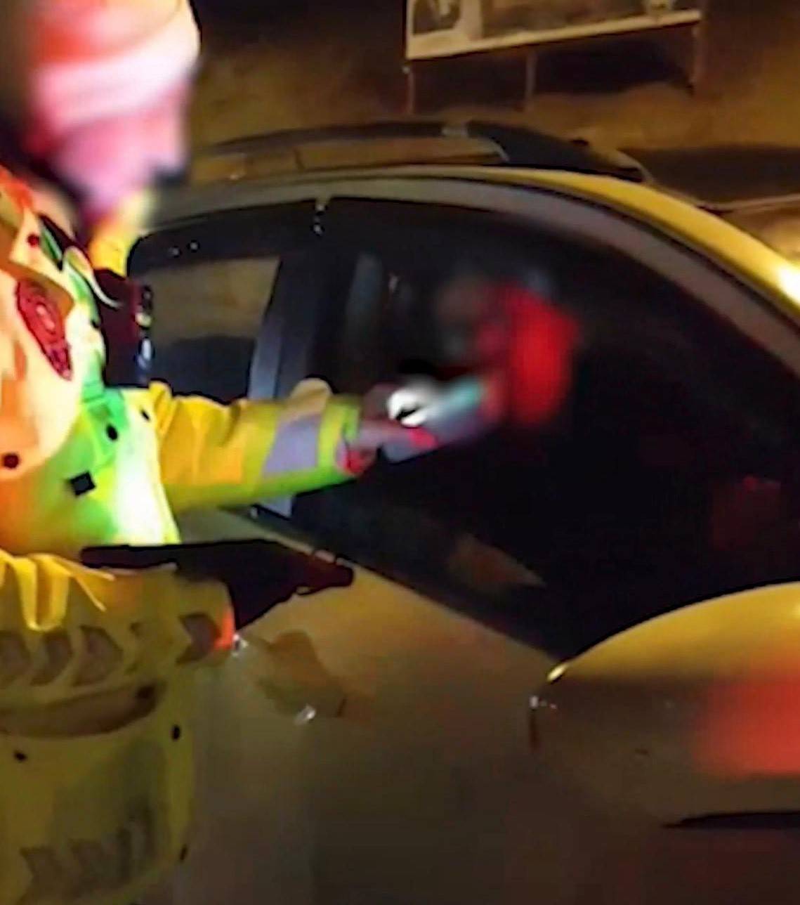 BİN 238 SÜRÜCÜYE CEZA YAZILDI