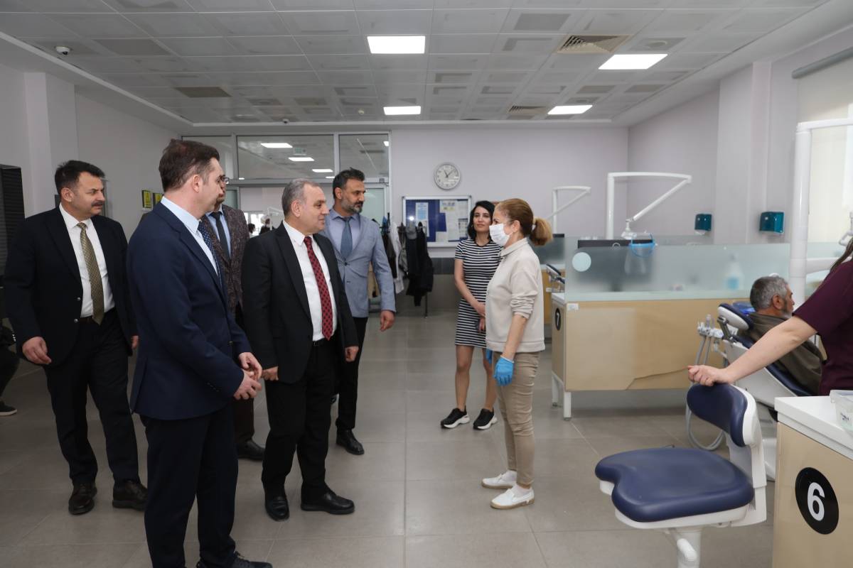 ALTUN’DAN DİŞ HEKİMLİĞİ FAKÜLTESİ’NE ZİYARET