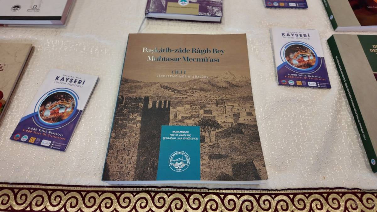 BÜYÜKŞEHİR'İN KÜLTÜR STANDI 8. KAYSERİ KİTAP FUARI'NA RENK KATIYOR