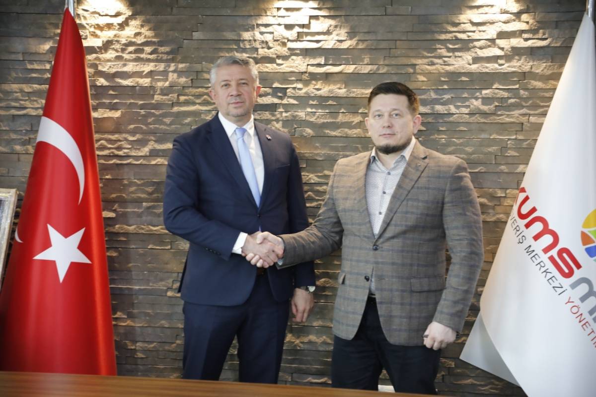 ULUSLARARASI İŞ BİRLİKLERİNİN YENİ DURAĞI KUMSMALL