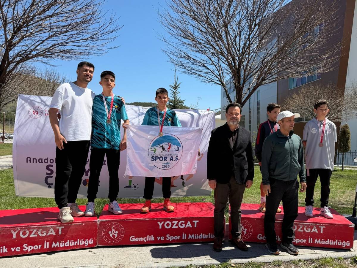 KAYSERİ’YE İKİ ALTIN MADALYA