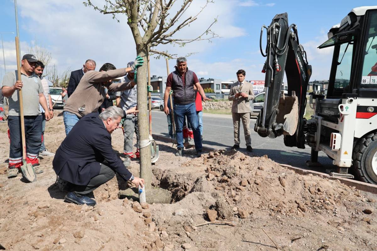 MELİKGAZİ, GELECEĞE YEŞİL BİR MİRAS BIRAKIYOR