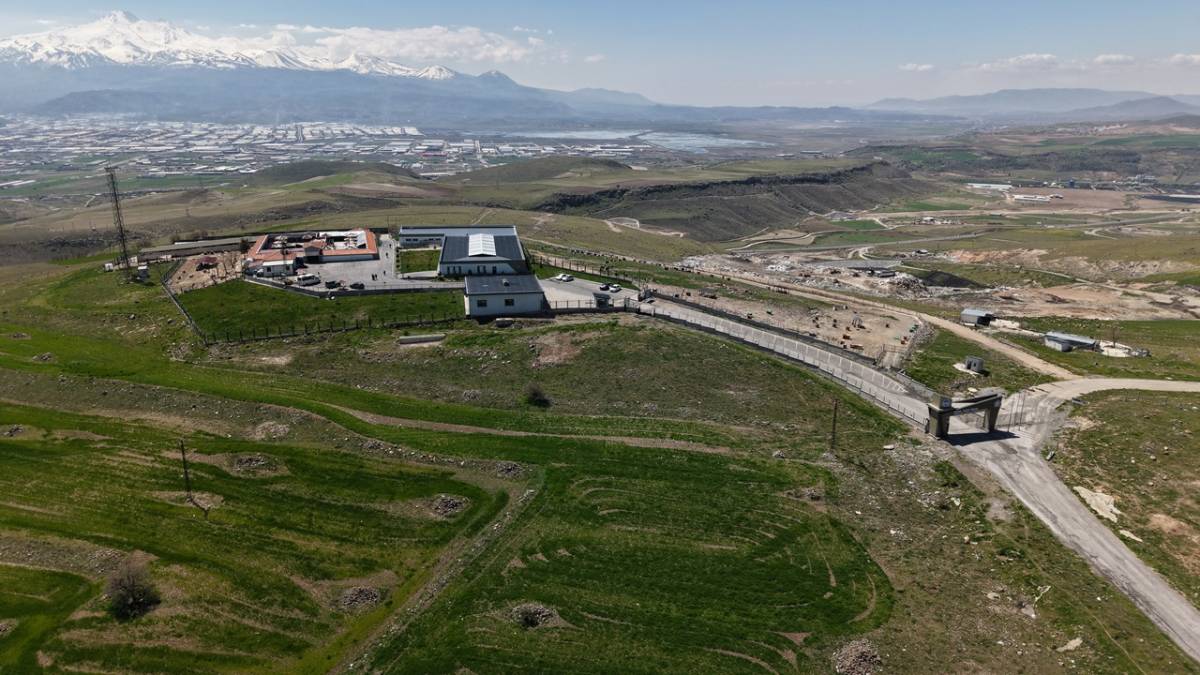 BÜYÜKŞEHİR’İN ÖRNEK HİZMETİ, TAKDİR TOPLUYOR
