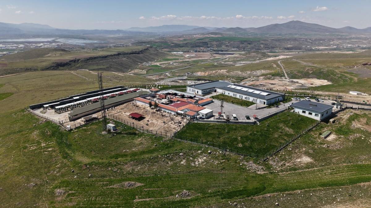 BÜYÜKŞEHİR’İN ÖRNEK HİZMETİ, TAKDİR TOPLUYOR