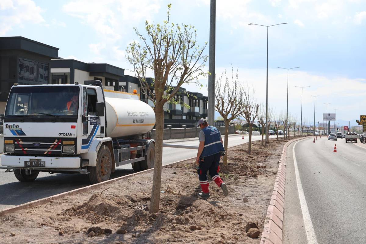 MELİKGAZİ, GELECEĞE YEŞİL BİR MİRAS BIRAKIYOR