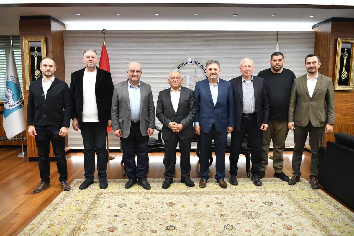 BAŞKAN BÜYÜKKILIÇ’A “ZİYARET” YOĞUNLUĞU