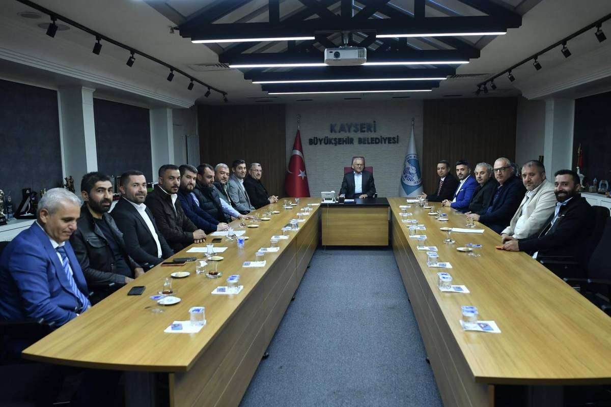 BAŞKAN BÜYÜKKILIÇ’A “ZİYARET” YOĞUNLUĞU