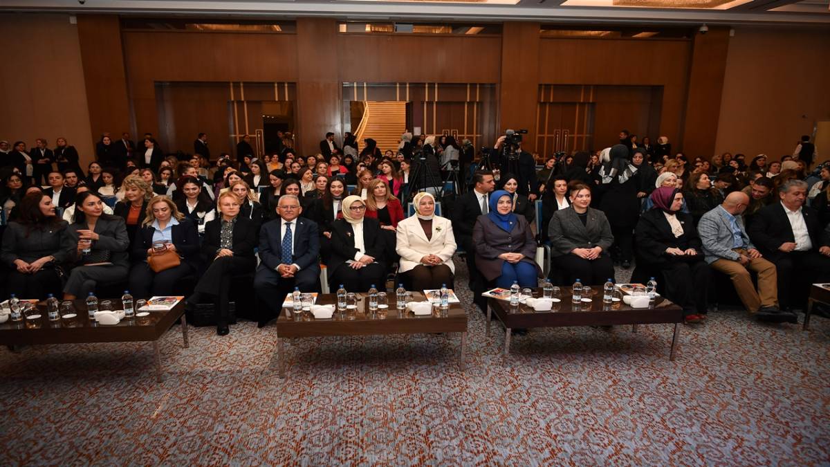 BÜYÜKKILIÇ, KADINLARIN EKONOMİDEKİ GÜCÜNE VURGU YAPTI