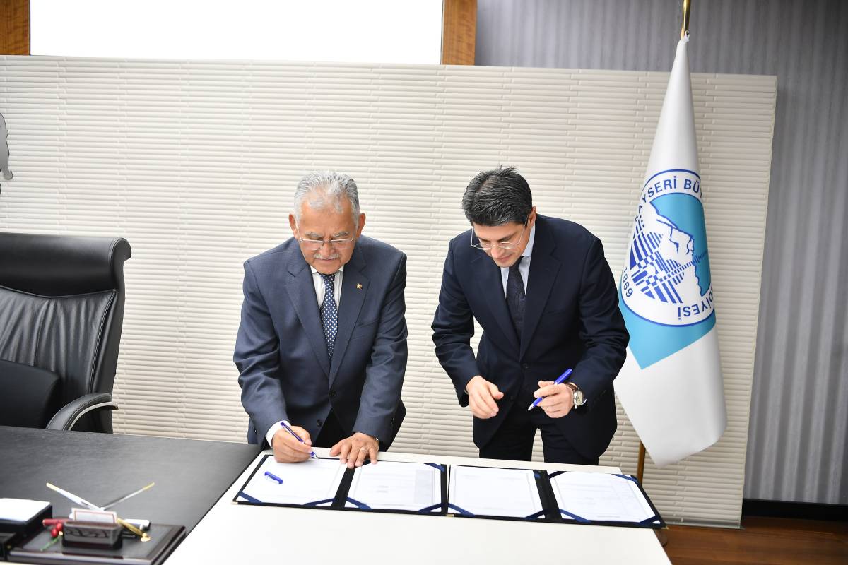 BAŞKAN BÜYÜKKILIÇ, ERCİYES’TE TÜRKİYE’NİN EN UZUN VE EN İDDİALI DAĞ KIZAĞI TESİSİ İÇİN İMZAYI ATTI
