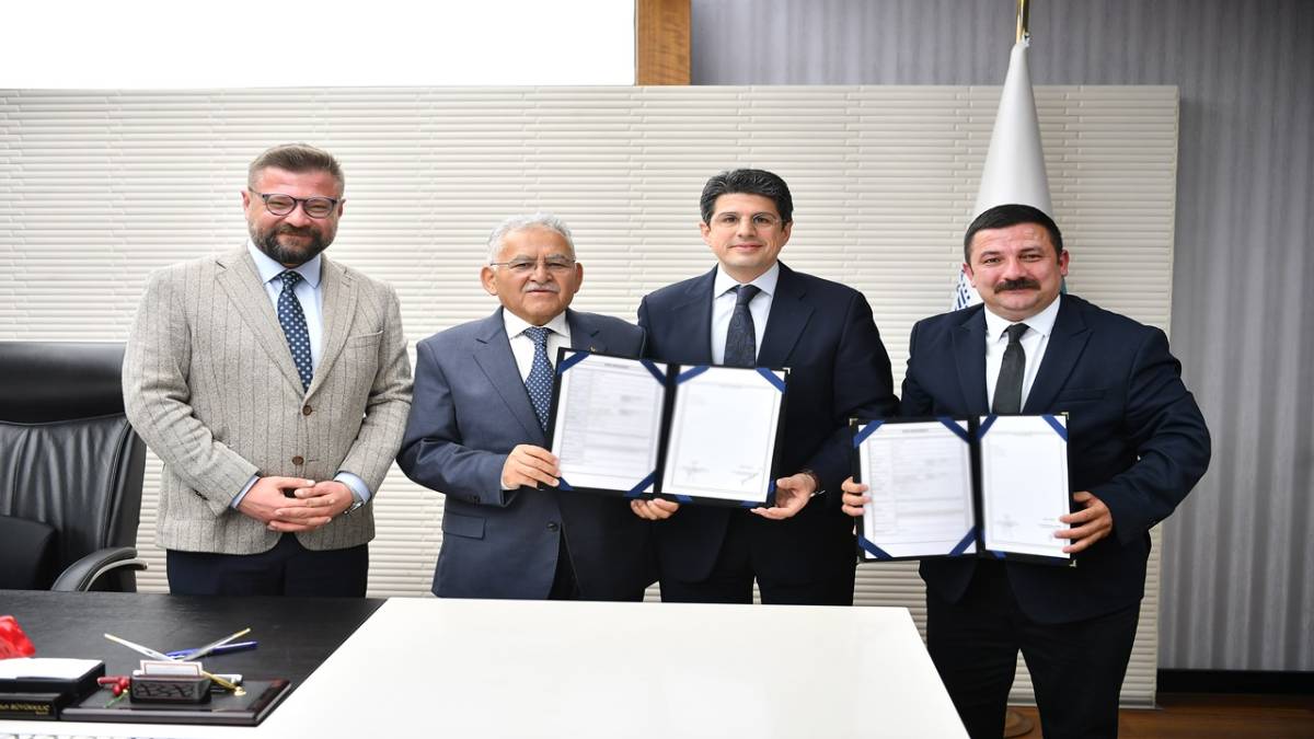 BAŞKAN BÜYÜKKILIÇ, ERCİYES’TE TÜRKİYE’NİN EN UZUN VE EN İDDİALI DAĞ KIZAĞI TESİSİ İÇİN İMZAYI ATTI