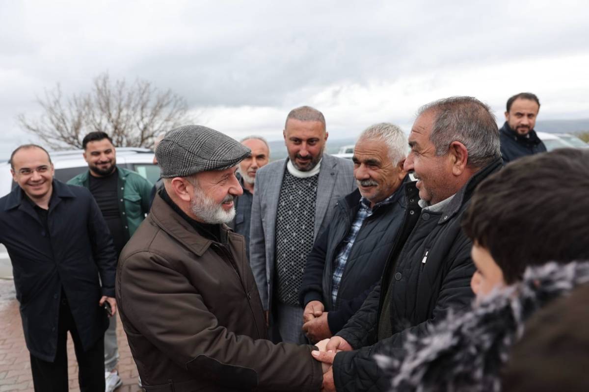 ÇOLAKBAYRAKDAR: “HİZMETLERİMİZLE KIRSALIN DEĞERİNE DEĞER KATIYORUZ”