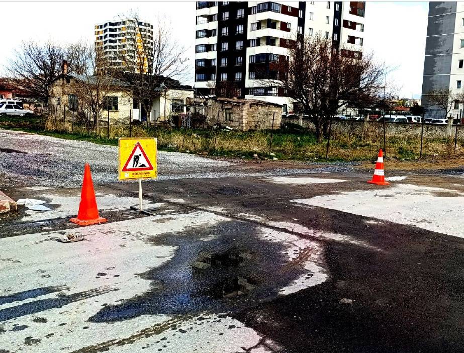 ÇOLAKBAYRAKDAR: “HER SOKAĞA KONFOR, HER MAHALLEYE DEĞİŞİM GETİRİYORUZ”