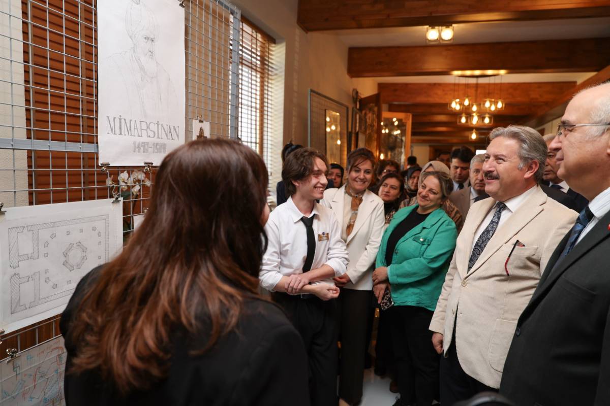 MİMAR SİNAN MELİKGAZİ’DE SANATLA ANILDI