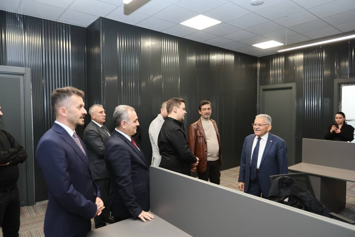BÜYÜKKILIÇ’TAN ERCİYES TEKNOPARK’A ZİYARET