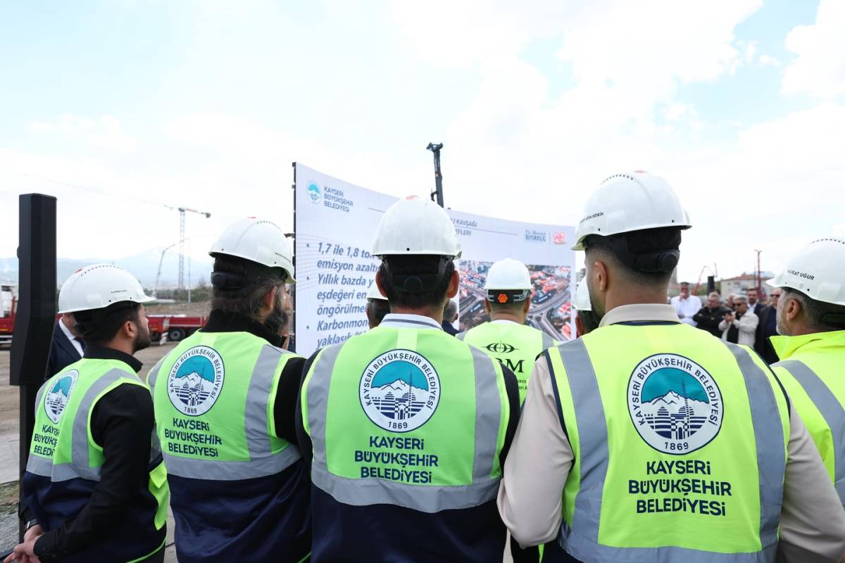BÜYÜKKILIÇ, DEV ULAŞIM PROJESİNİ SAHADA ANLATTI