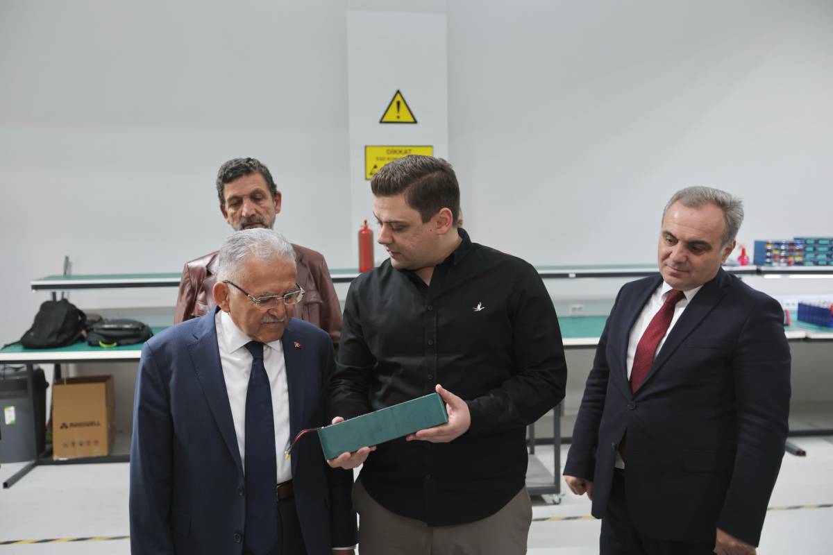 BÜYÜKKILIÇ’TAN ERCİYES TEKNOPARK’A ZİYARET