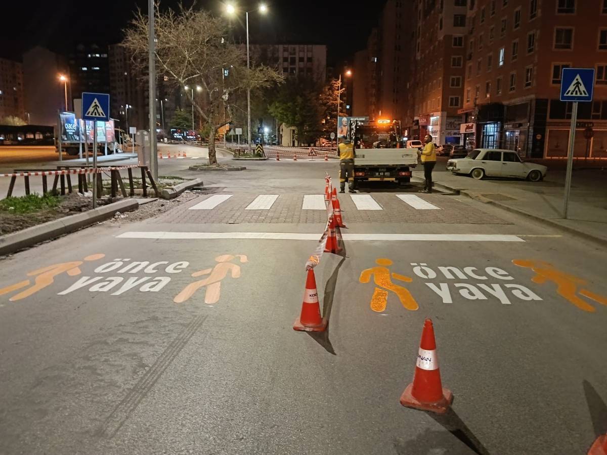 “ŞEHRİ GELECEĞE HAZIRLIYORUZ”