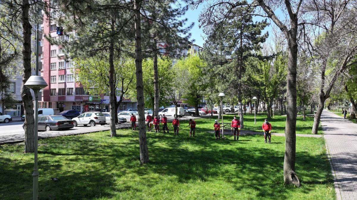 “12 AY KESİNTİSİZ ÇEVRECİ UYGULAMALARLA GELECEĞİ KORUYORUZ”