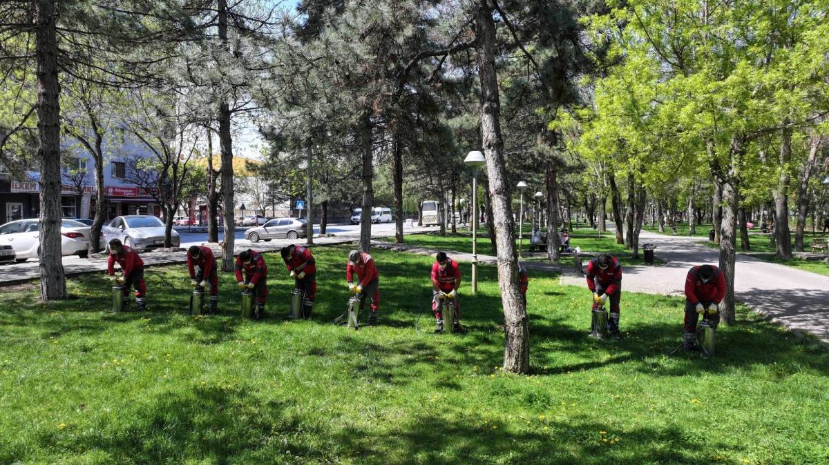 “12 AY KESİNTİSİZ ÇEVRECİ UYGULAMALARLA GELECEĞİ KORUYORUZ”