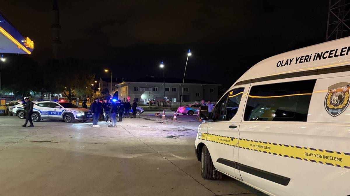 BIÇAKLI KAVGA: 1 ÖLÜ, 2 YARALI