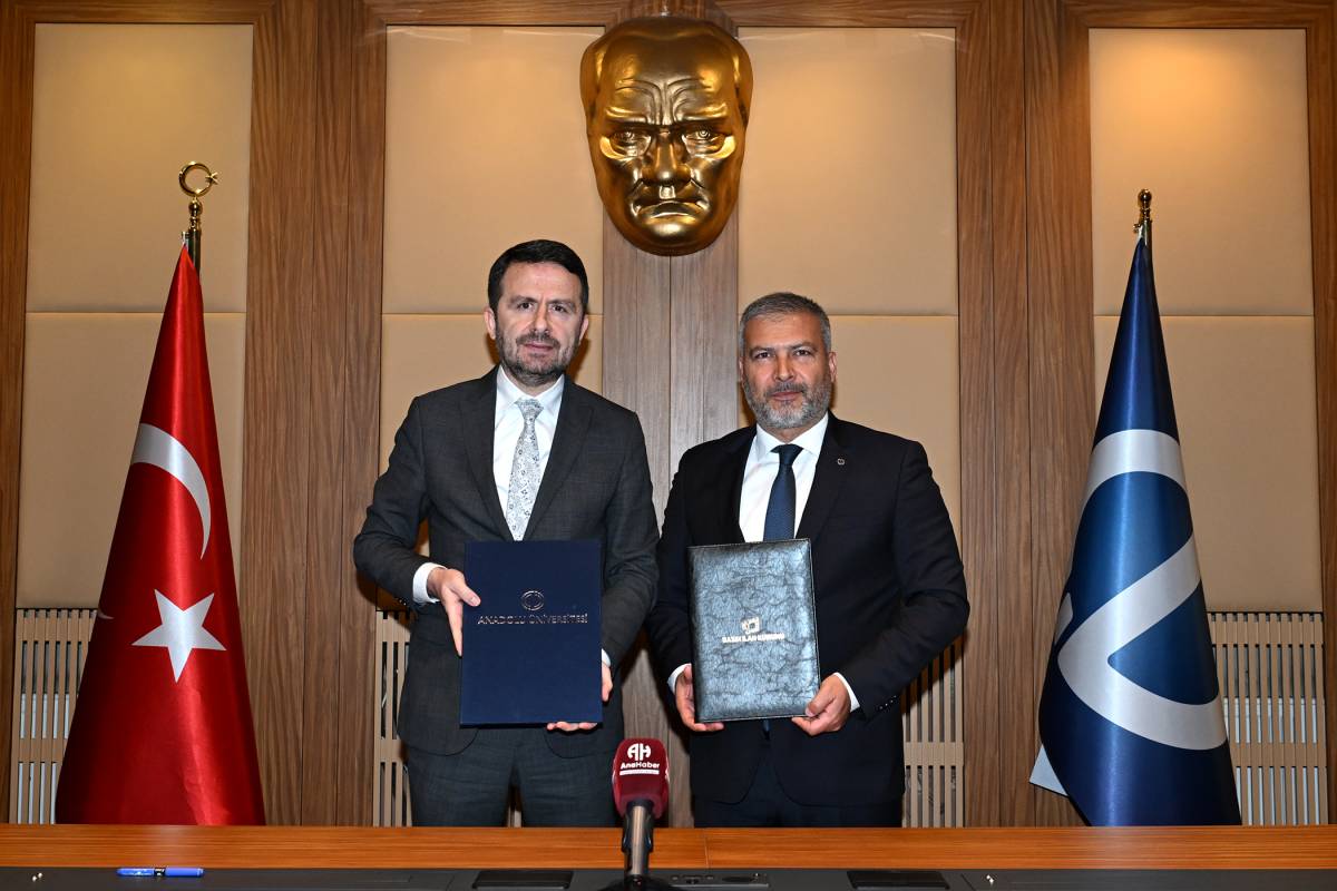 BASIN İLAN KURUMU İLE ANADOLU ÜNİVERSİTESİ ARASINDA İŞ BİRLİĞİ PROTOKOLÜ