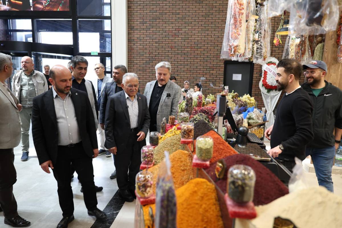BÜYÜKKILIÇ’TAN ÇARŞI MELİKGAZİ’YE ZİYARET